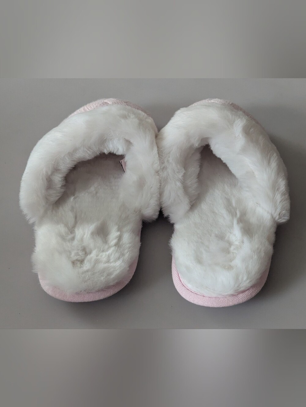 Victoria's Secret Women's Pink & White Knit Faux Fur Slipper Size S/P - Picture 6 of 14